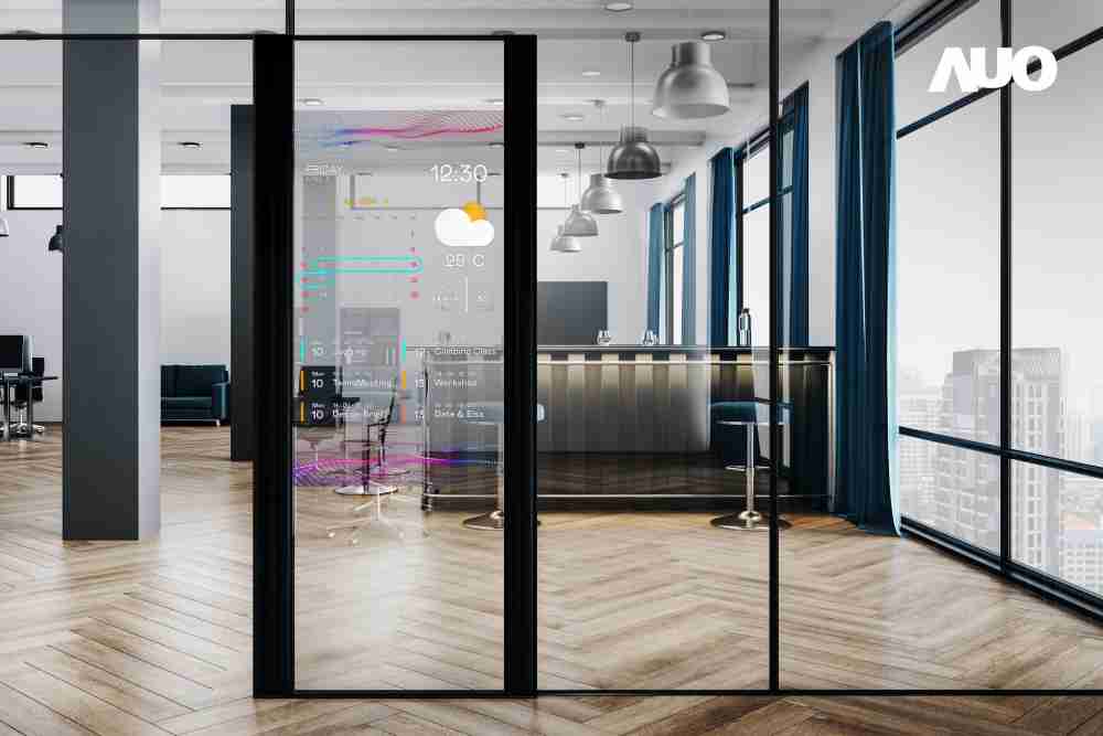 60吋Micro LED透明窗屏显示器，，，可依需求调整并延伸应用于不同场域，，，，包括汽车侧窗或家庭玄关、、智慧橱窗、、、商业展示等面向，，提供丰富的信息娱乐内容